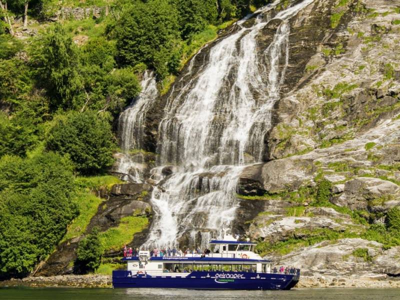 Bringefossen boat sq